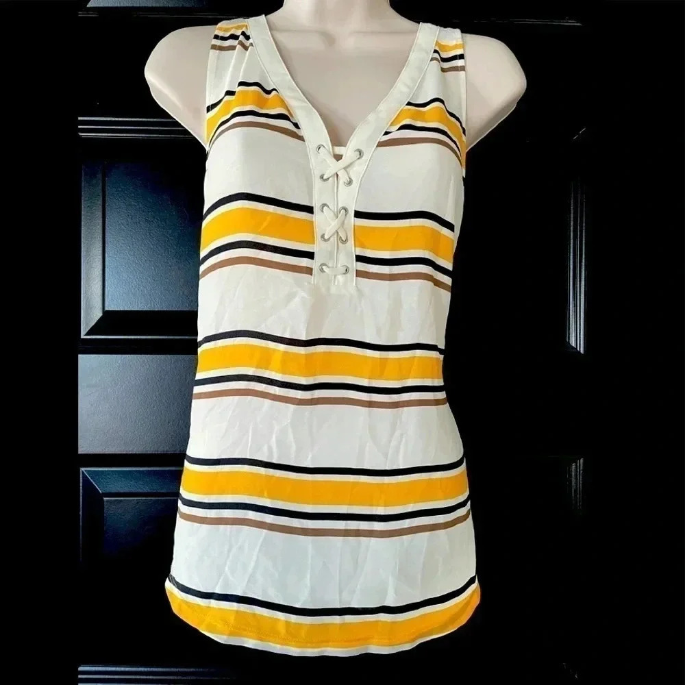 Express sleeveless blouse- size small